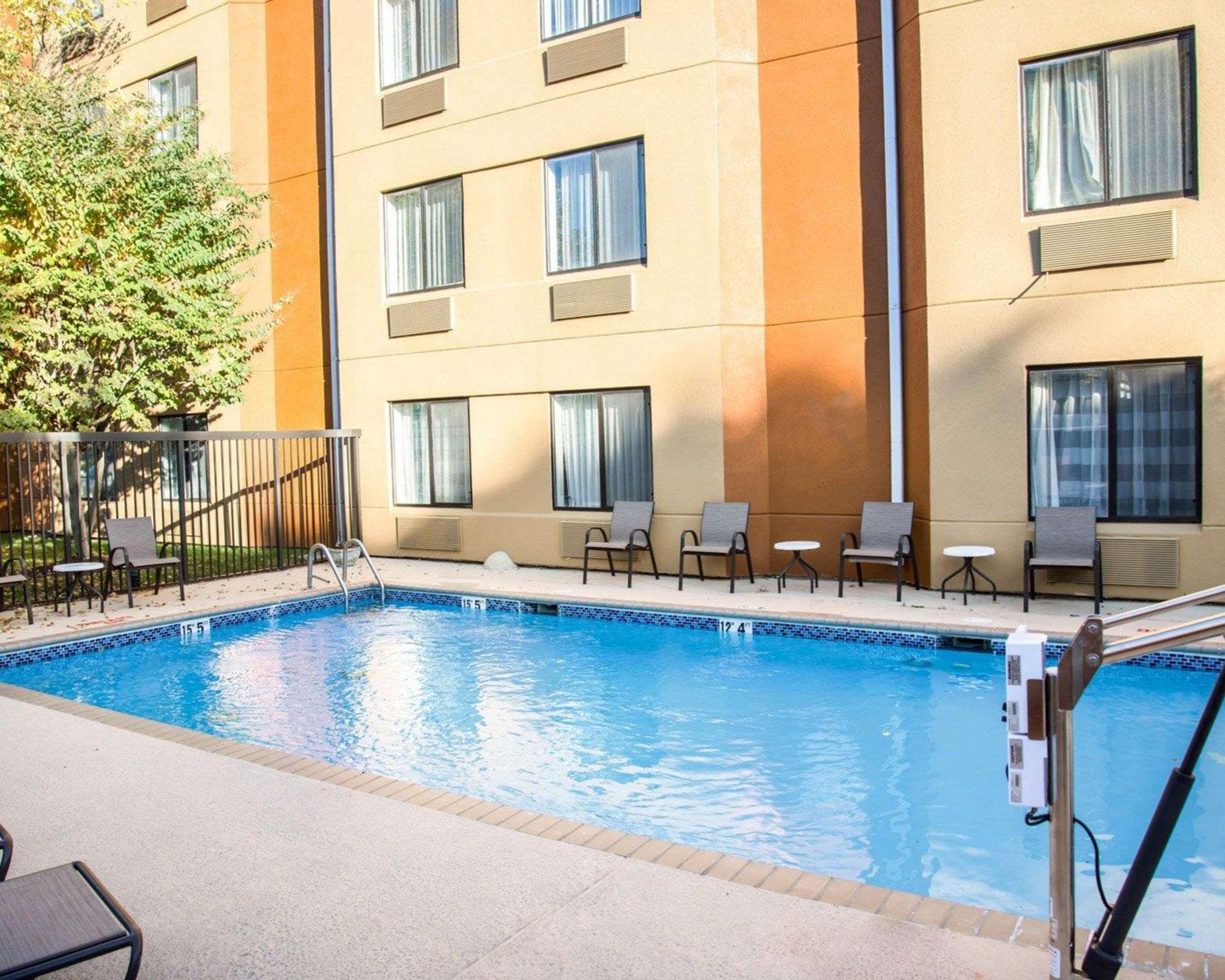 Sleep Inn University Place Шарлотт Екстер'єр фото